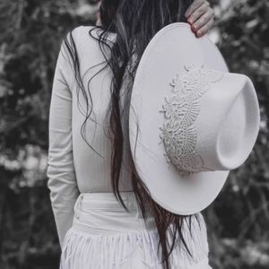 Lunabloom The Wedding Hat